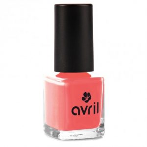 PINK GRAPEFRUIT NAIL POLISH N ° 569